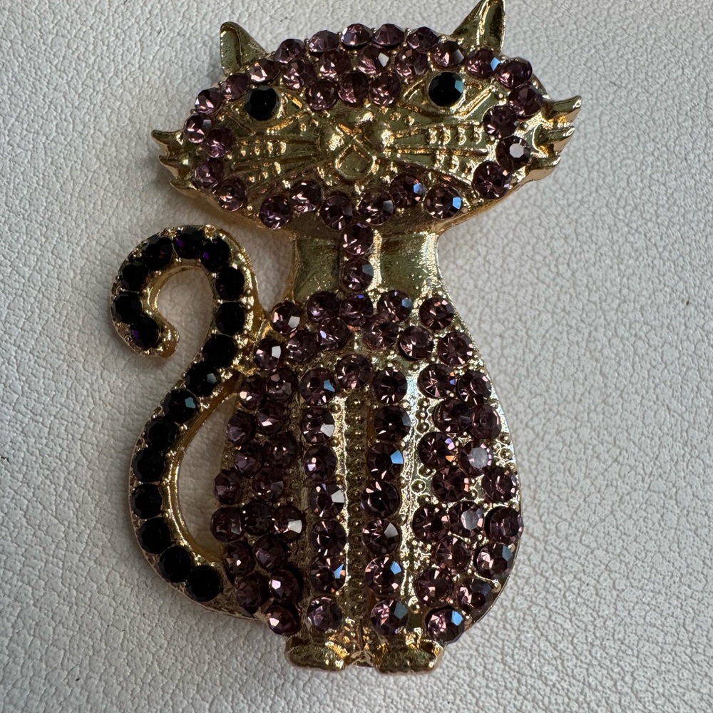 Elegant Gold and Purple Cat Brooch